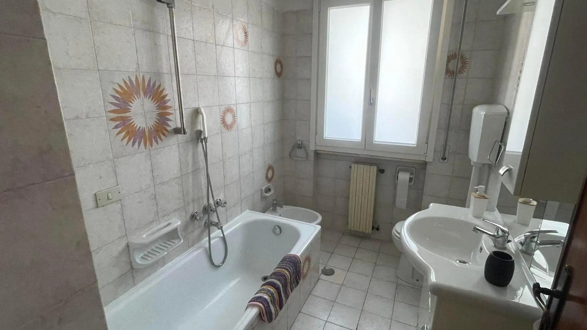 Fabio'S House Large Apartment Lucca 0*,  Italy